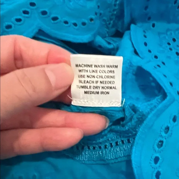 # 0891+ Women's Blue Eyelet Top - Picture 6 of 10